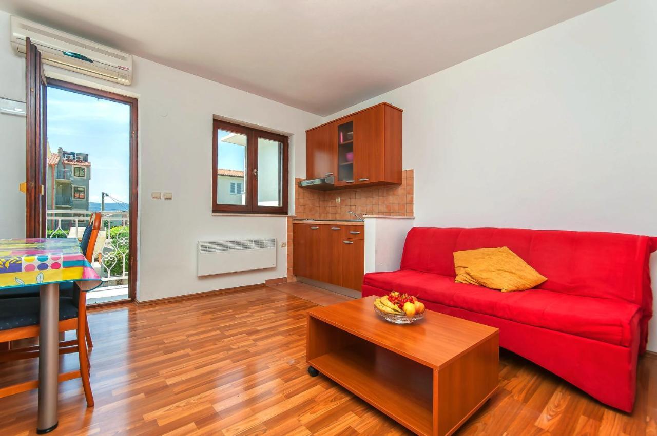 Apartments Ricina Дуги-Рат Экстерьер фото